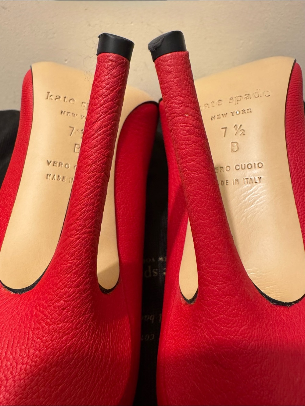 Kate Spade New York Lagrenga Red Star Studded Pumps Heel Made in Italy - Picture 4 of 11